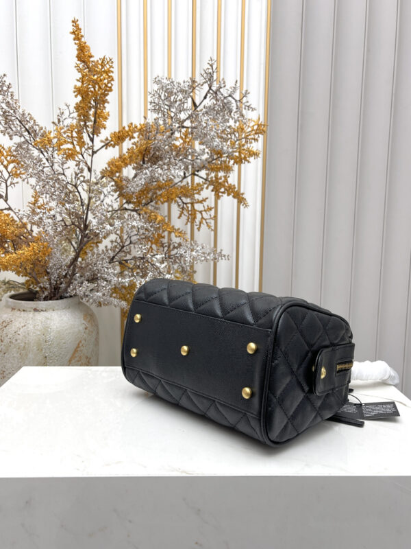 Iconic CN Handbag C003