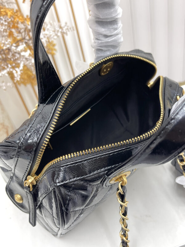 Iconic CN Handbag C003