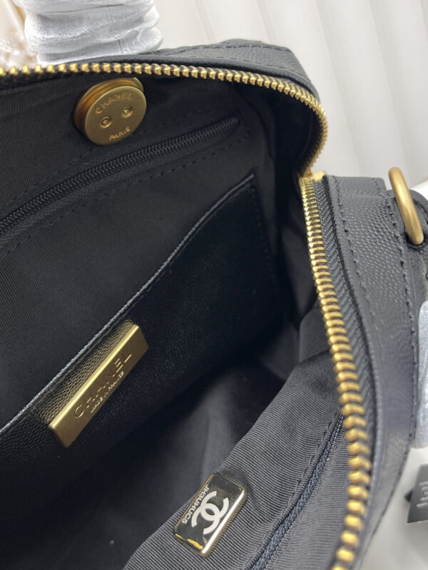 Iconic CN Handbag C003