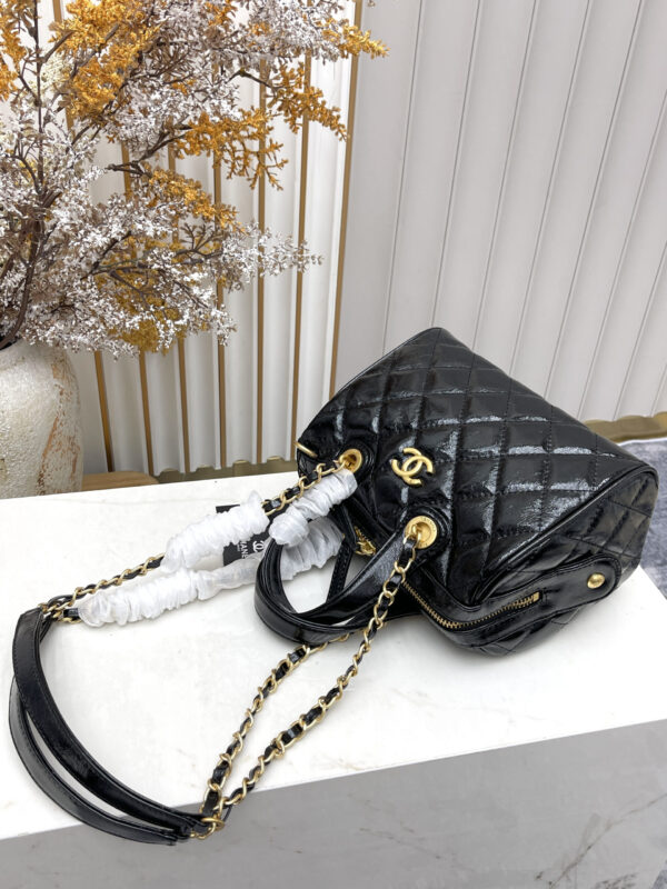 Iconic CN Handbag C003