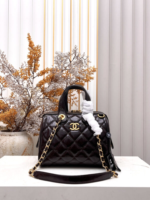 Iconic CN Handbag C003