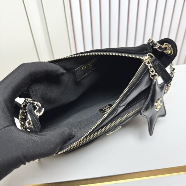 Iconic CN Handbag 6206