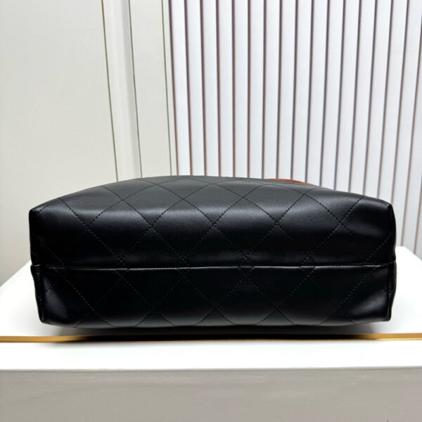 Modern Style Trendy CN Handbag 6100