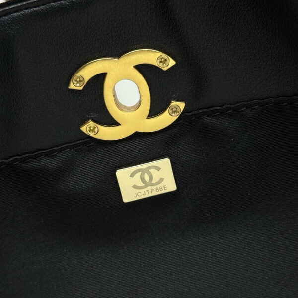 Modern Style Trendy CN Handbag 6100