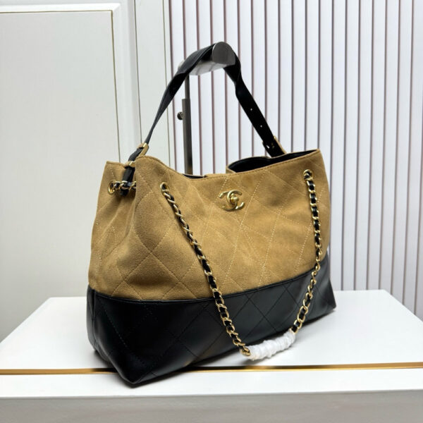 Modern Style Trendy CN Handbag 6100