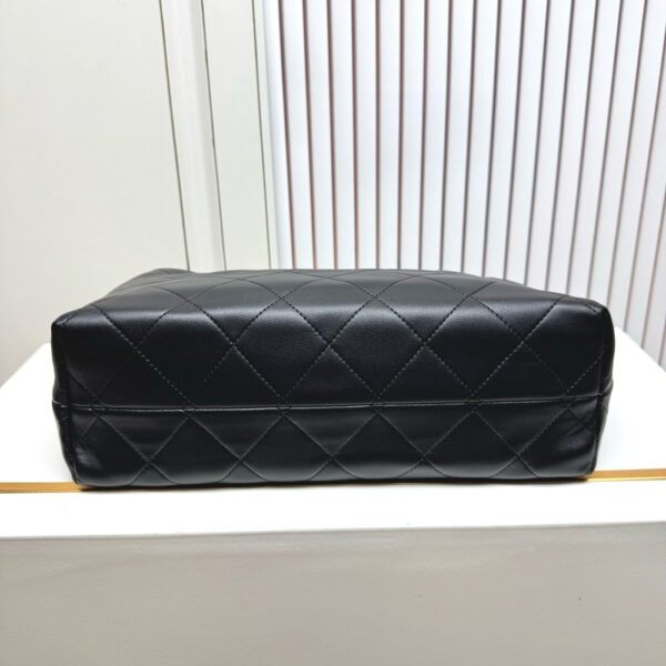Modern Style Trendy CN Handbag 6100