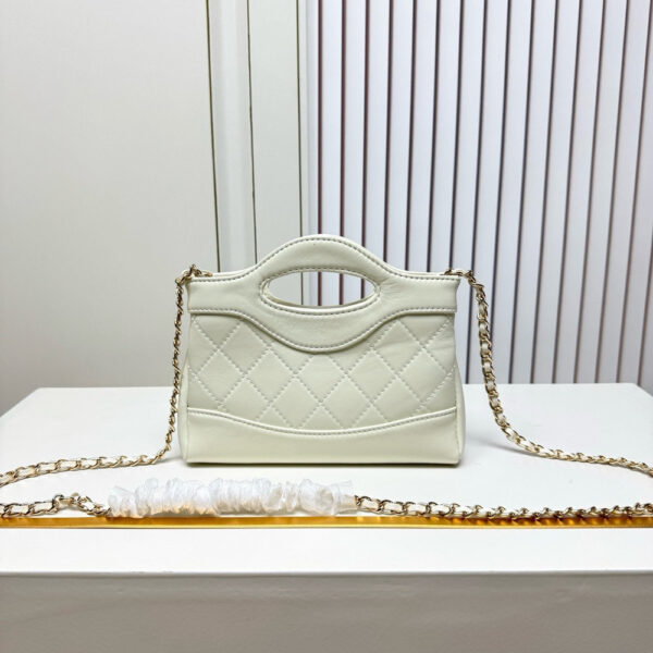 Modern Style Trendy CN Handbag 6005