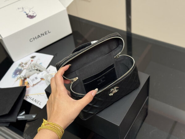 Modern Style Trendy Bag C4072
