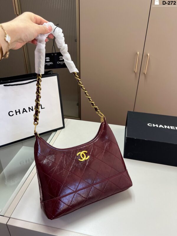 Modern Style Trendy CN Handbag 272