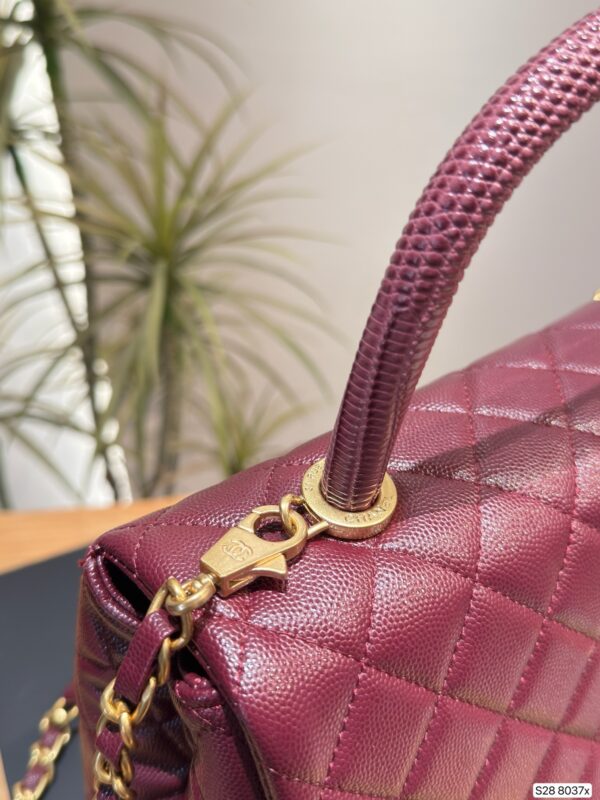 Modern Style Trendy CN Handbag 8037