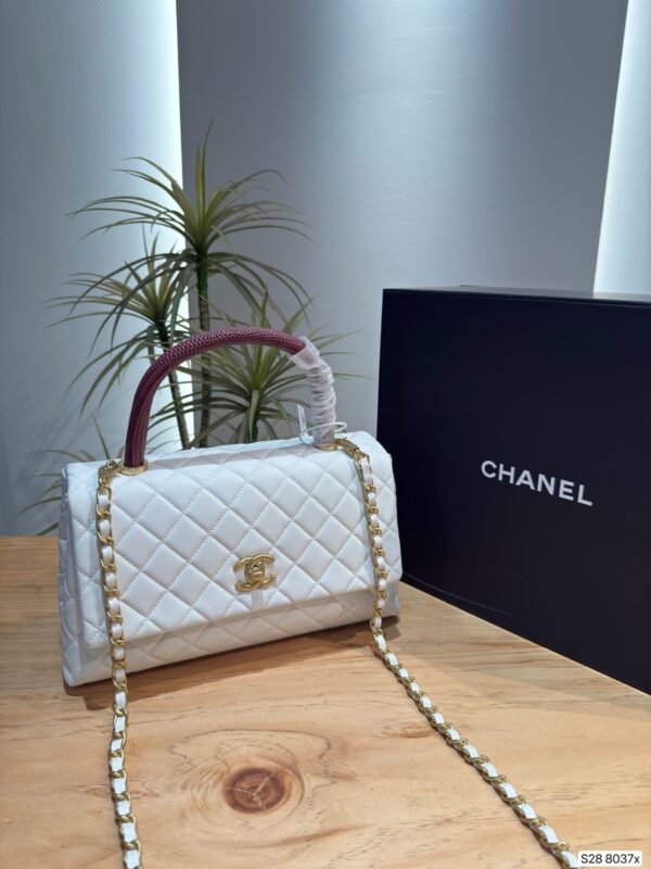 Modern Style Trendy CN Handbag 8037