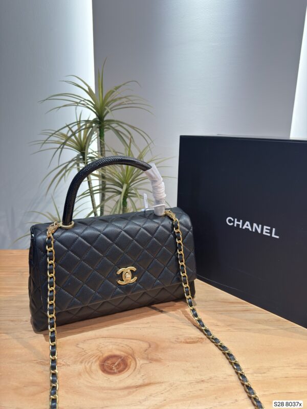 Modern Style Trendy CN Handbag 8037