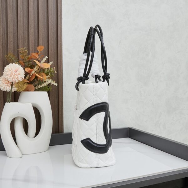 Iconic CN Handbag 9958-002