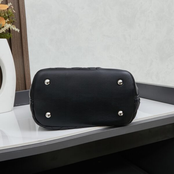 Iconic CN Handbag 9958-002
