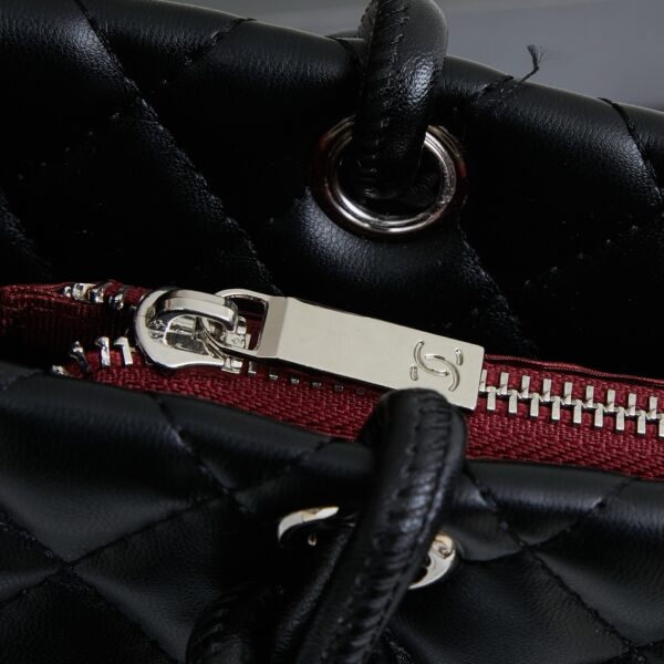 Iconic CN Handbag 9958-002