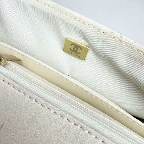 Iconic CN Handbag 6103-032