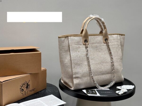 Modern Style Trendy CN Handbag CC03113