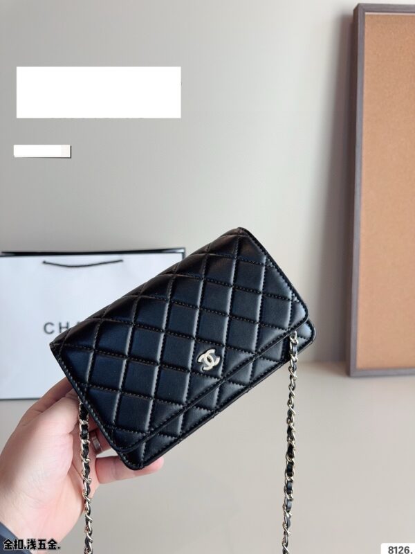 Modern Style Trendy CN Handbag CC03112