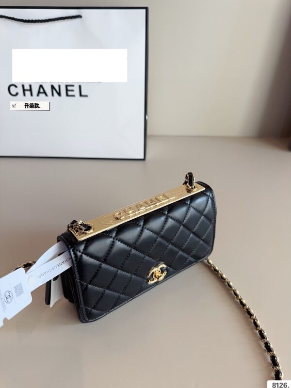 Modern Style Trendy CN Handbag CC03111