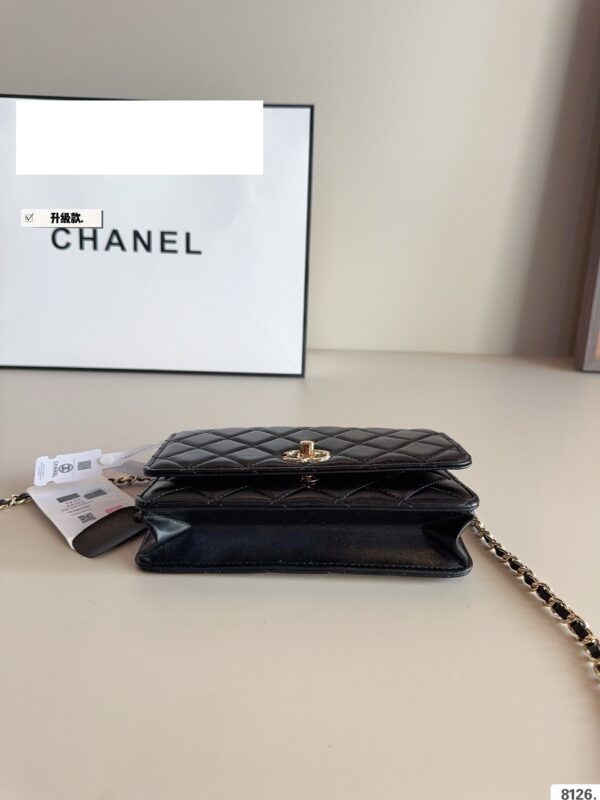 Modern Style Trendy CN Handbag CC03111