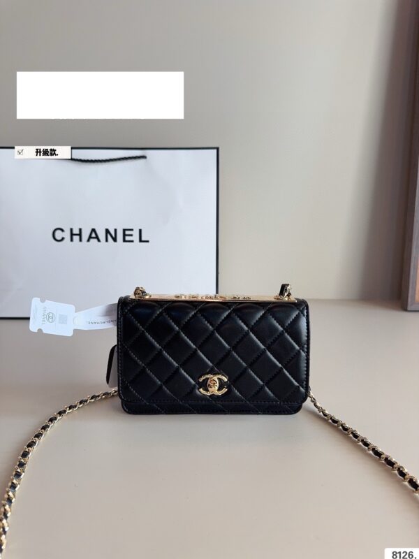 Modern Style Trendy CN Handbag CC03111