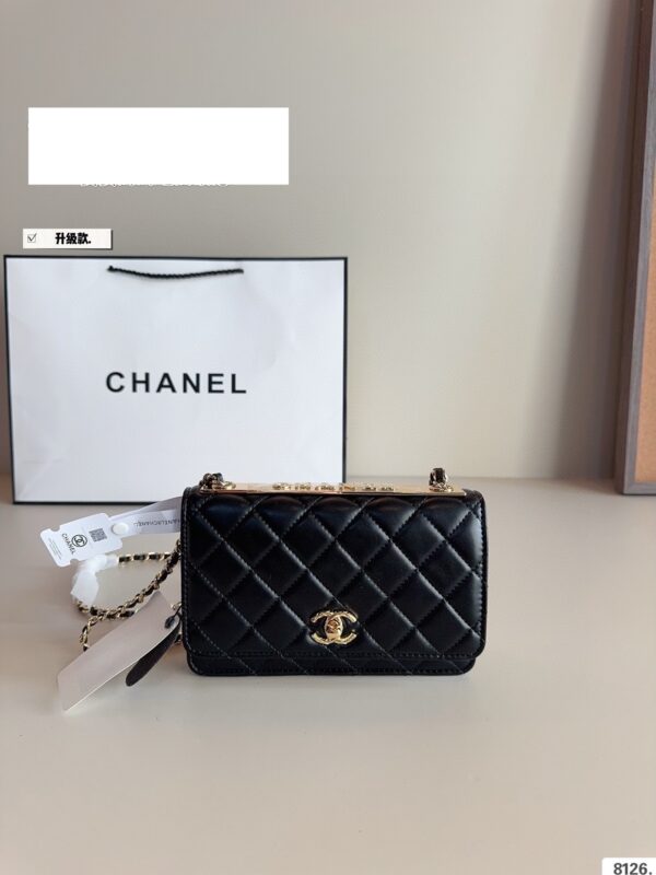 Modern Style Trendy CN Handbag CC03111