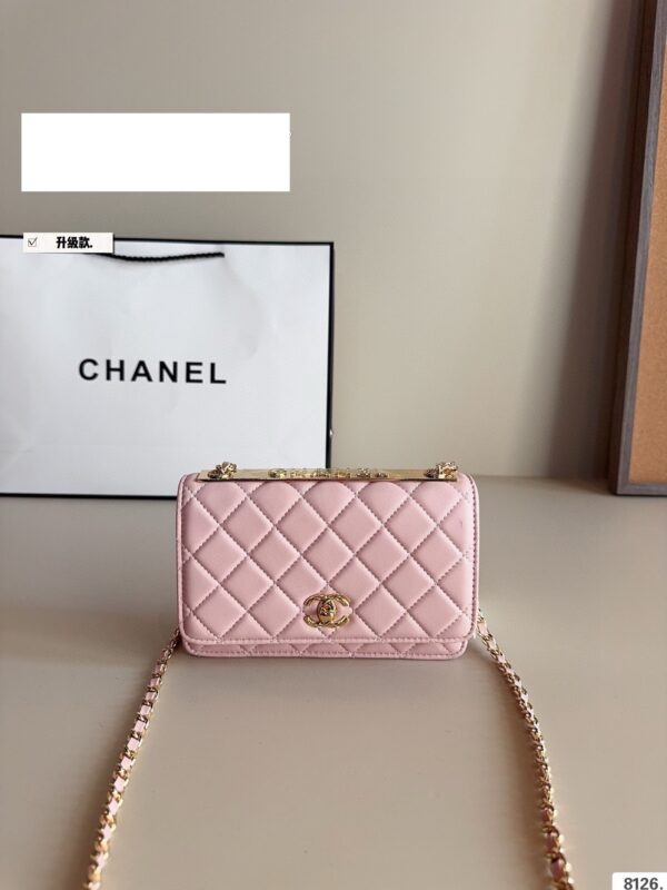 Modern Style Trendy CN Handbag CC03111