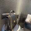 Modern Style Trendy CN Handbag 6871