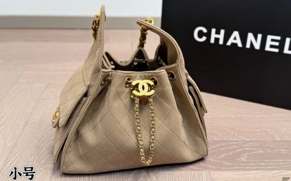 Modern Style Trendy CN Handbag CC2510172.1