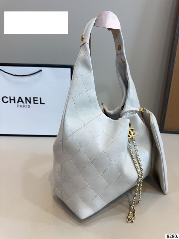 Modern Style Trendy CN Handbag CC2510181