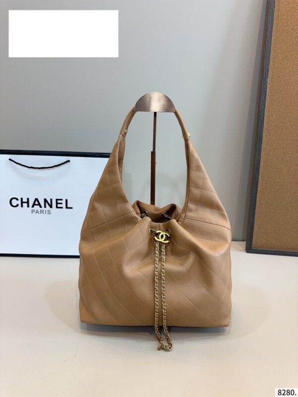 Modern Style Trendy CN Handbag CC2510181
