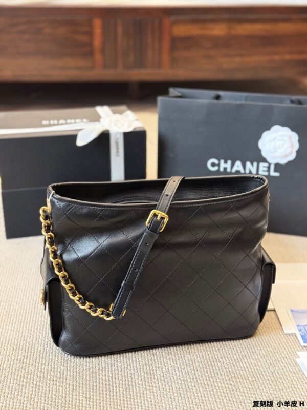 Modern Style Trendy CN Handbag CC2510112