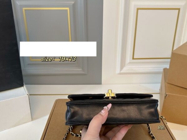 Modern Style Trendy CN Handbag CC2510091
