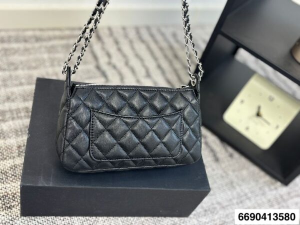 Modern Style Trendy CN Handbag 4855