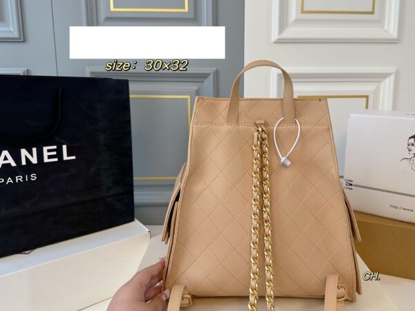 Modern Style Trendy CN Handbag CC509252