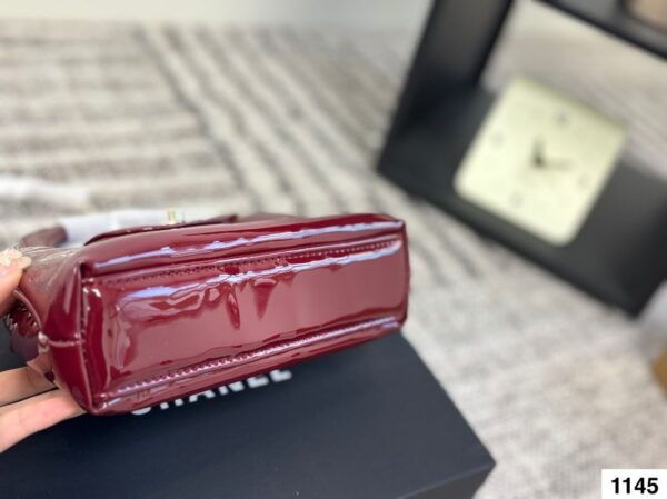 Modern Style Trendy CN Handbag CC509251