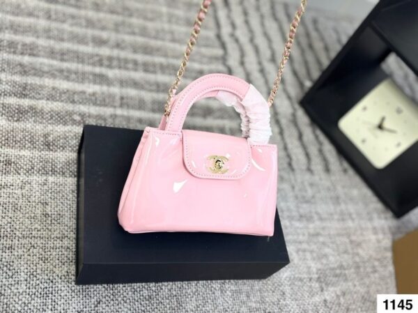 Modern Style Trendy CN Handbag CC509251