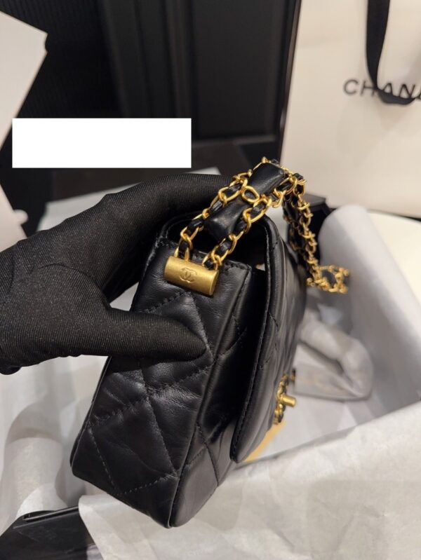 Modern Style Trendy CN Handbag CC509213