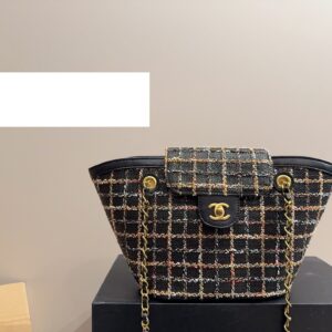 Modern Style Trendy CN Handbag CC509212 – Black, 20x22cm