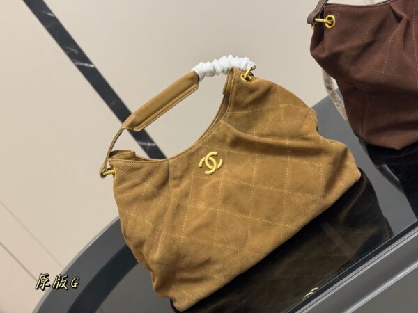 Modern Style Trendy CN Handbag CC509233