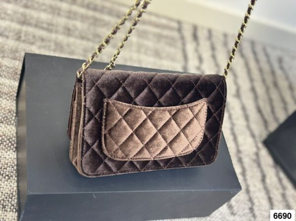 Modern Style Trendy CN Handbag CC09166