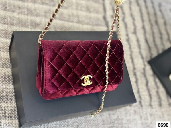 Modern Style Trendy CN Handbag CC09166