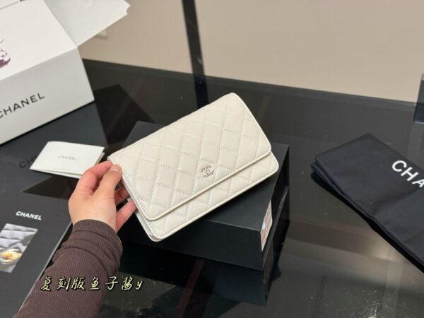Modern Style Trendy CN Handbag C779
