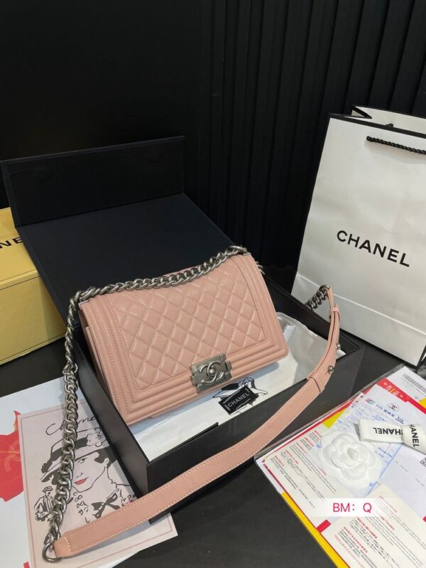 Modern Style Trendy CN Handbag C777