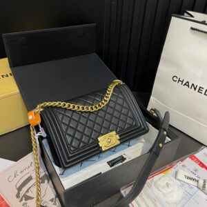 Modern Style Trendy CN Handbag C777