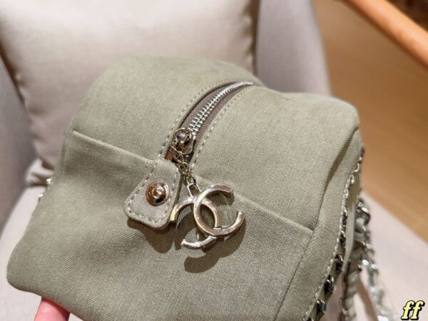 Modern Style Trendy CN Handbag C776