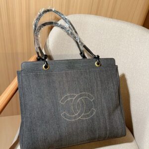 Modern Style Trendy CN Handbag C775