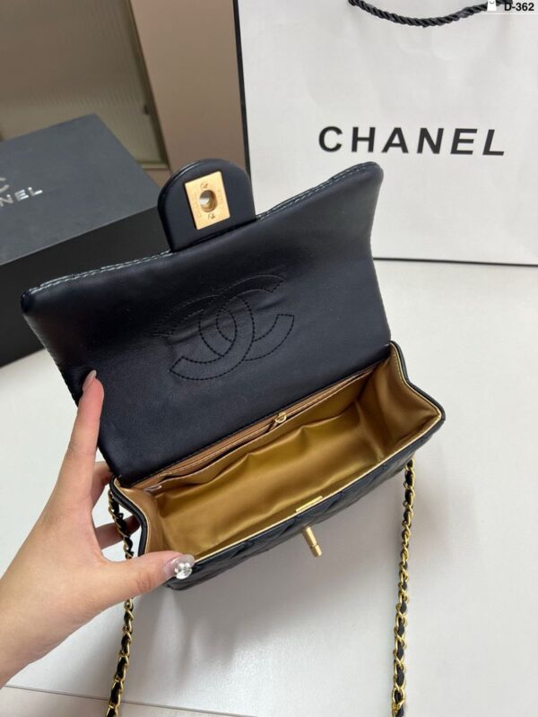 Modern Style Trendy CN Handbag C774.1