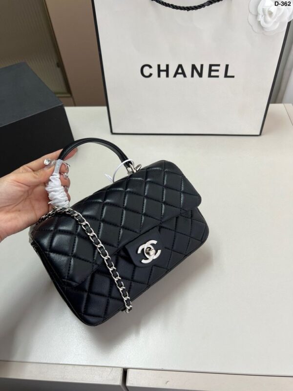 Modern Style Trendy CN Handbag C774