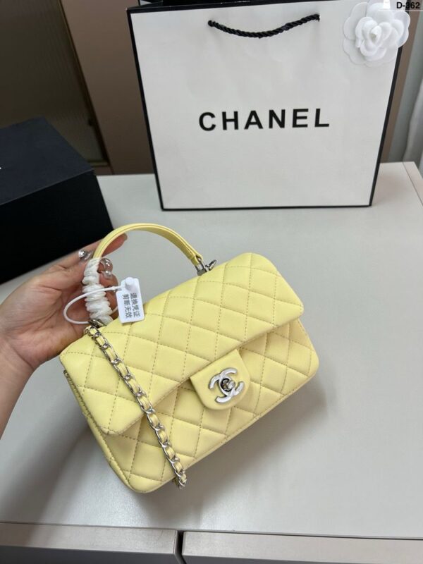 Modern Style Trendy CN Handbag C774